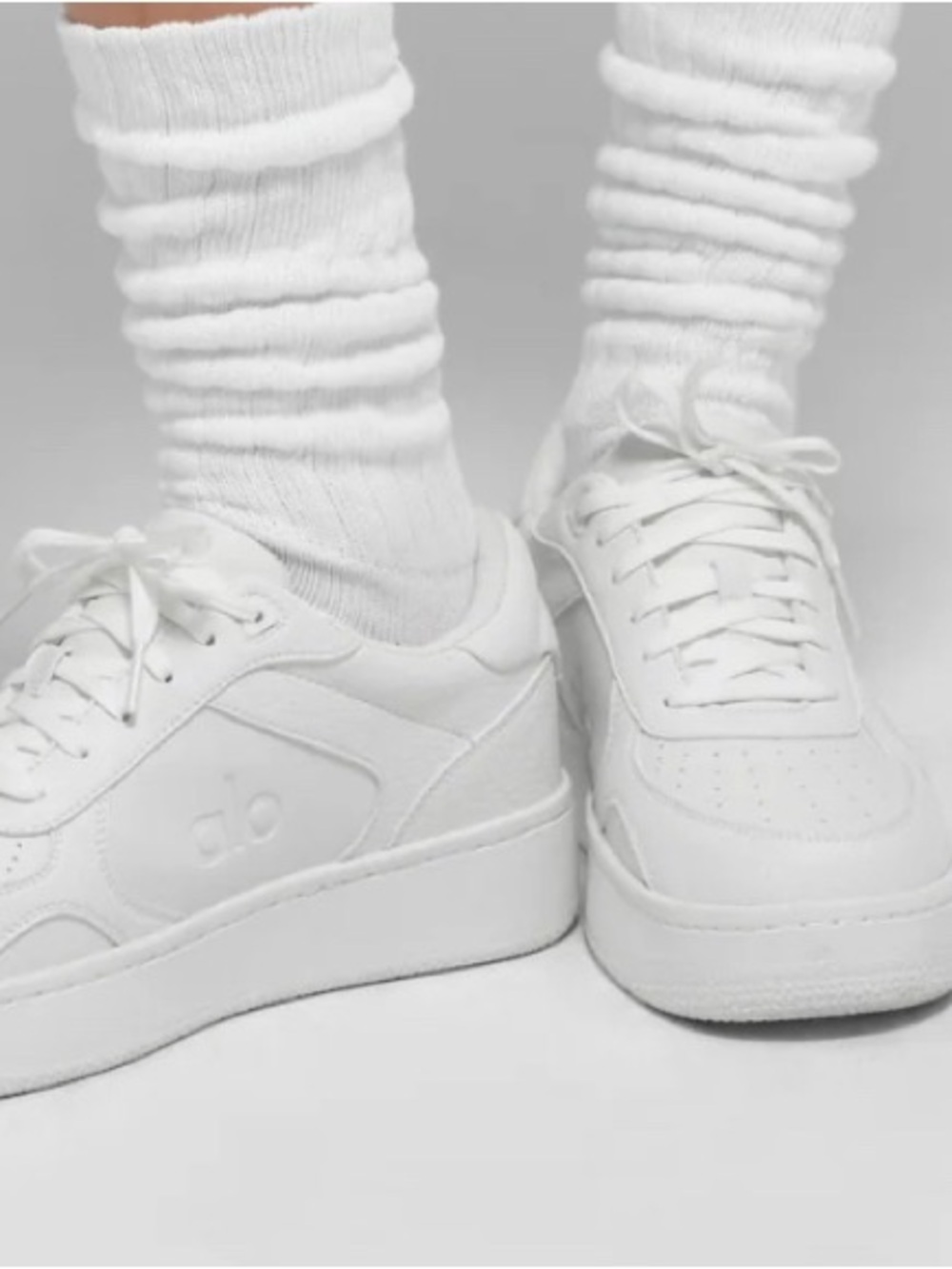 ALO Yoga White RECOVERY MODE SNEAKERS!